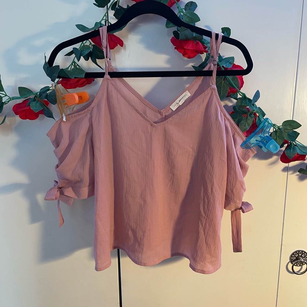 Pink shirt ❤️